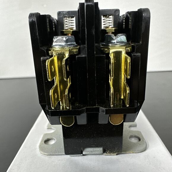 White Rodgers Magnetic Contactor 50/60Hz 30A 40A 2-Poles‎ 24VAC 90-244 - Picture 7 of 9